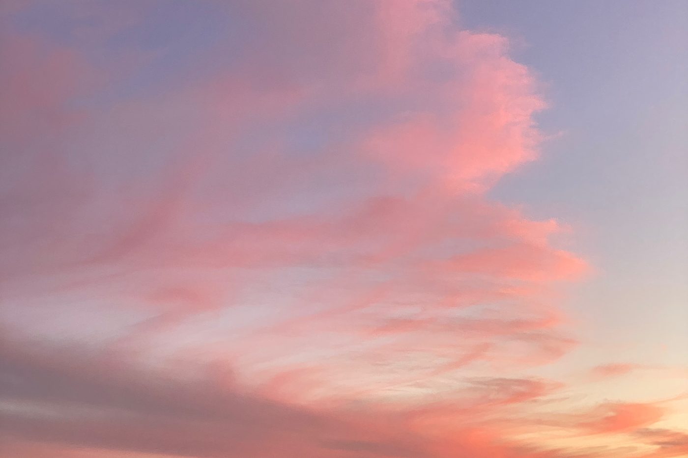 Ciel du soir sur le désert